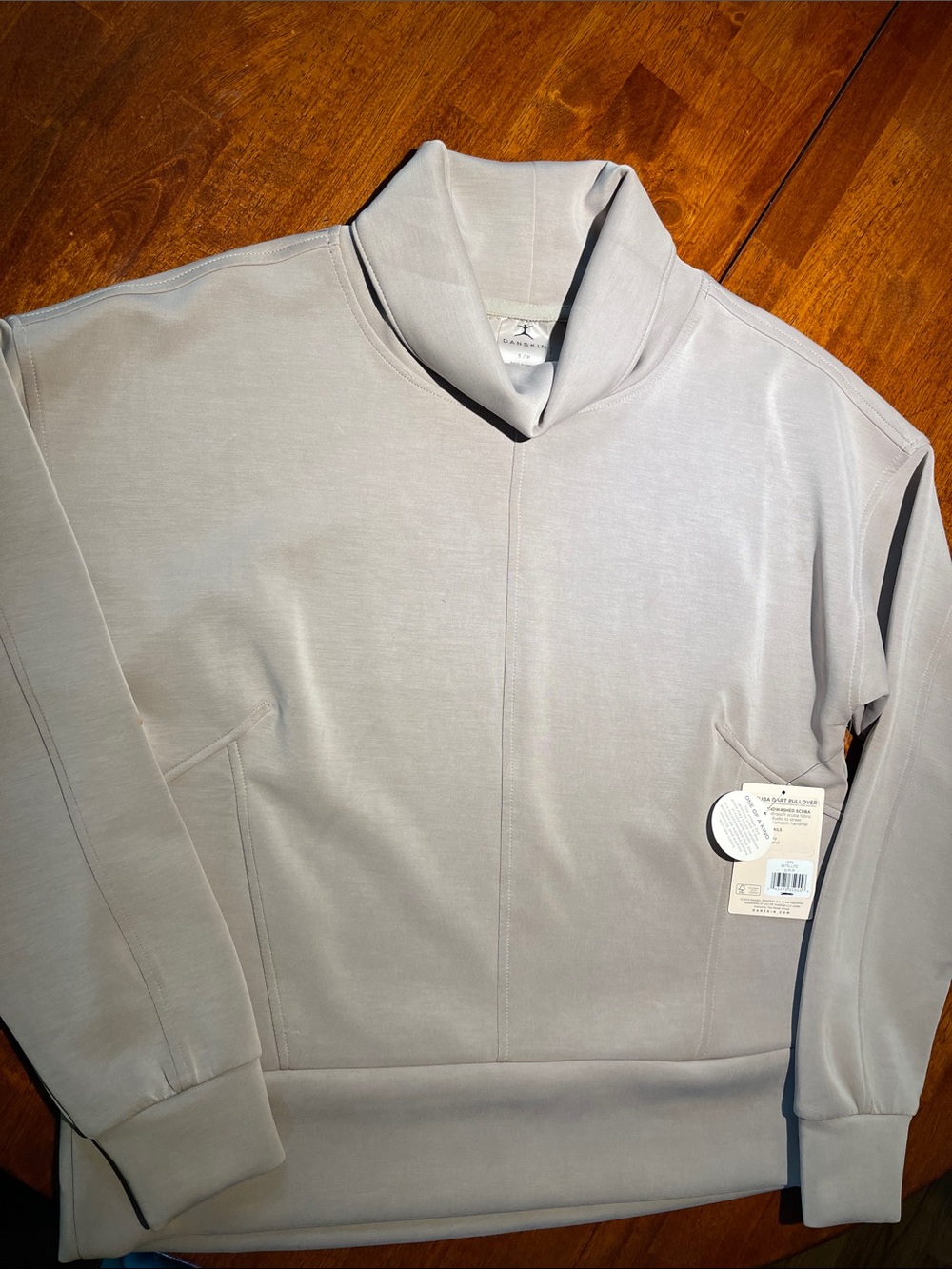 Danskin NWT Soft Beige Scuba Sweatshirt Top